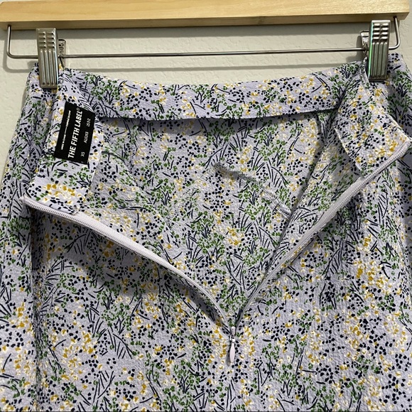 Revolve The Fifth Label Skirt Flirty Floral Ruffle Tiered Womens XS - Picture 4 of 11